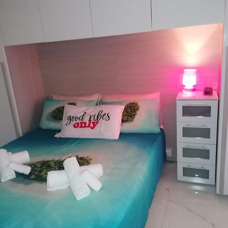 Fiumicino Aeroporto Casa Vacanze Orchidea Esterno foto